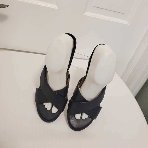 EC Vionic Lorne Black Leather Crisscross Sandals Size 10, Business, Clas… - Picture 4 of 15